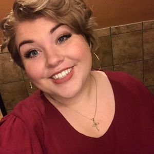 Meet your Posher, Raina